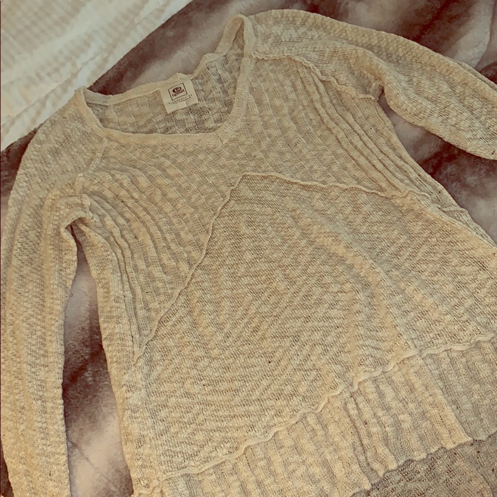 Light longsleeve Ripcurl sweater